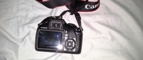 Canon 1100D SLR photo